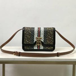 Picture of Burberry Lady Handbags _SKUfw109070553fw